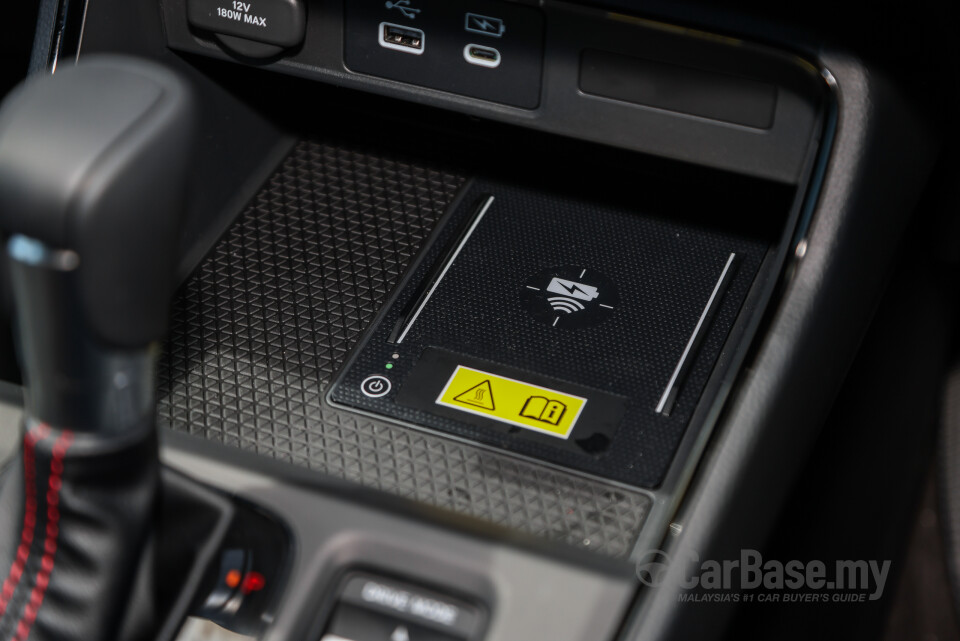 Honda CR-V RY (2023) Interior