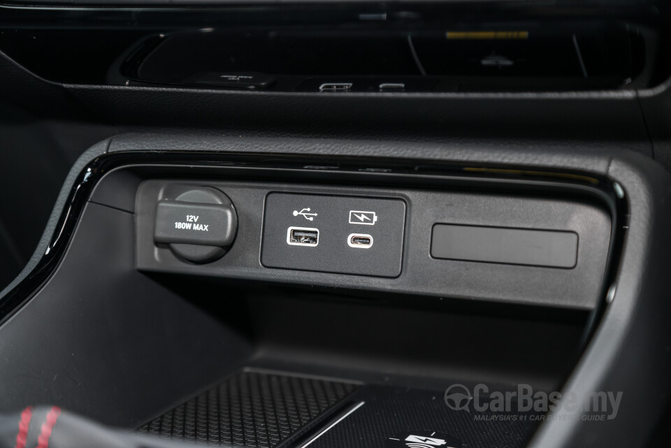 Honda CR-V RY (2023) Interior