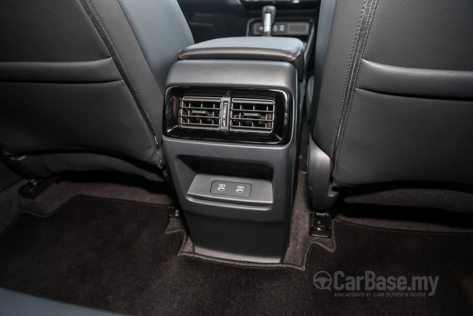 Honda CR-V RY (2023) Interior