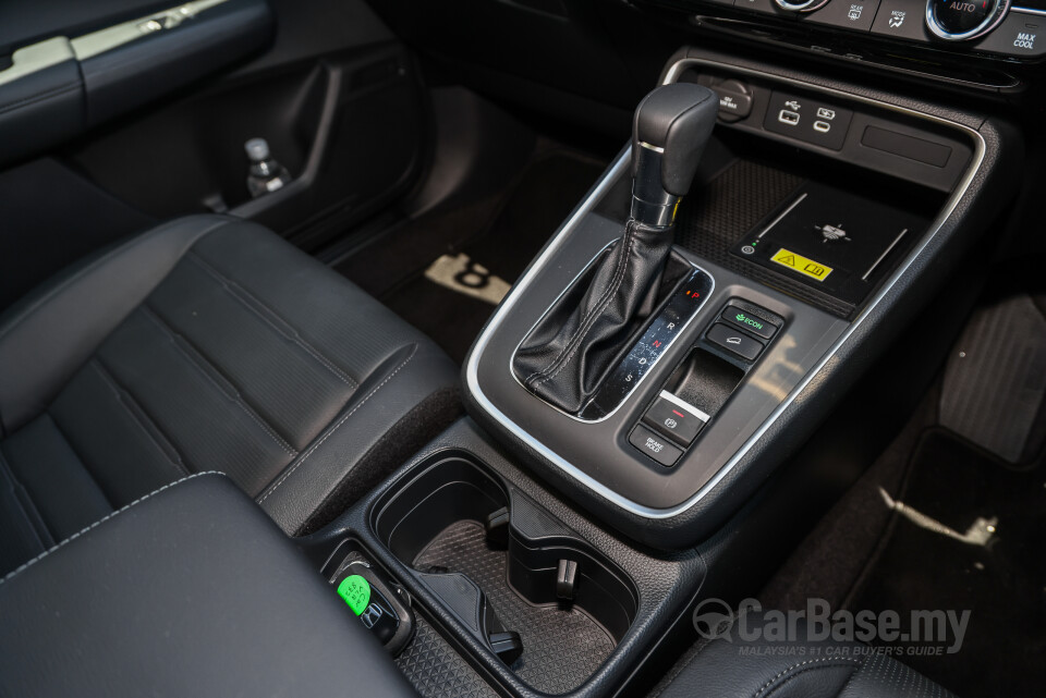 Honda CR-V RY (2023) Interior