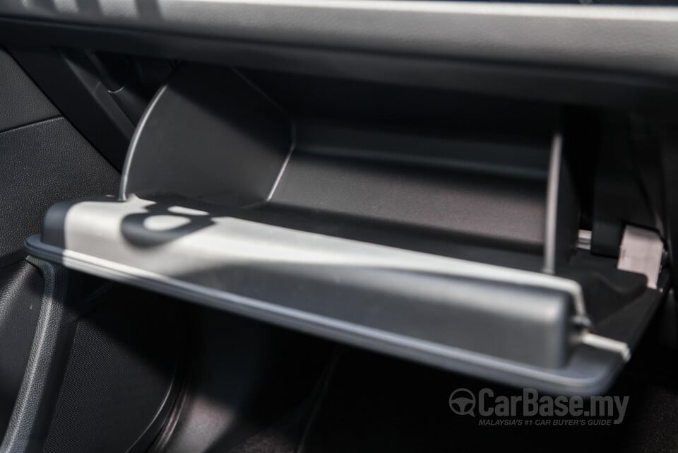 Honda CR-V RY (2023) Interior