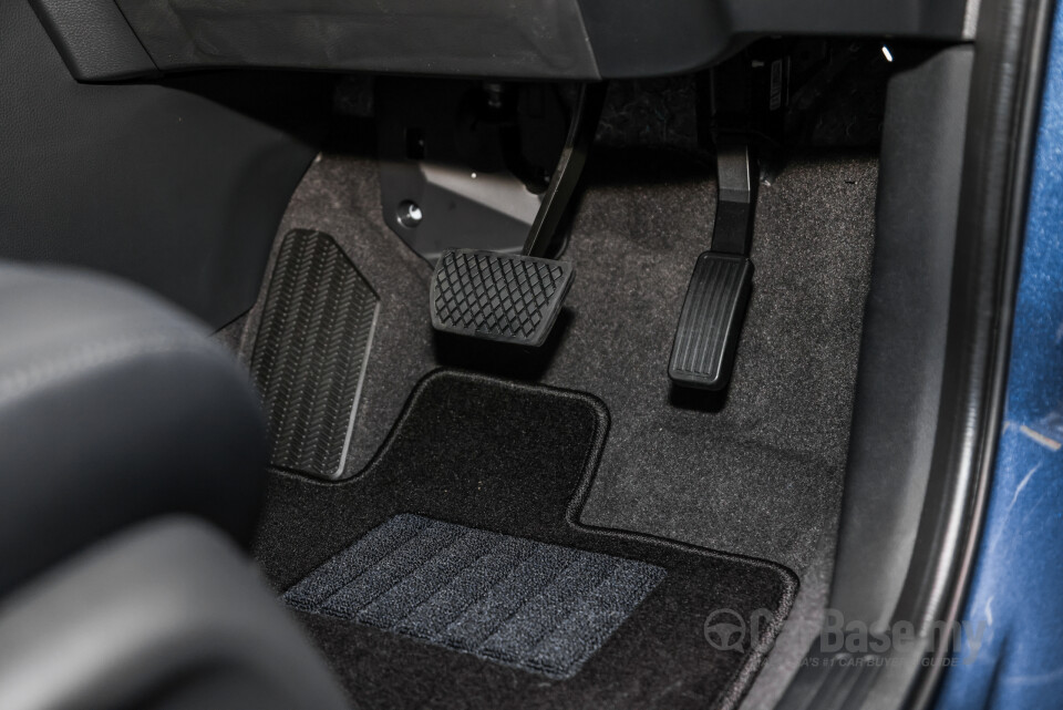 Honda CR-V RY (2023) Interior