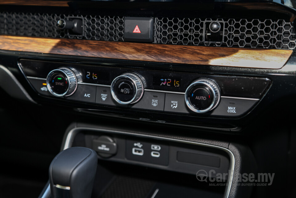 Honda CR-V RY (2023) Interior