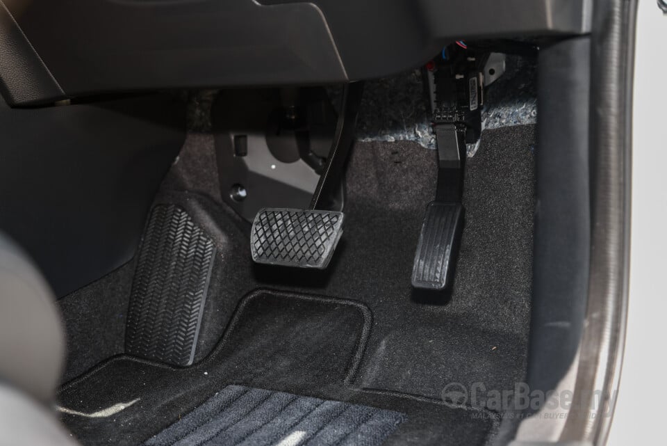 Honda CR-V RY (2023) Interior