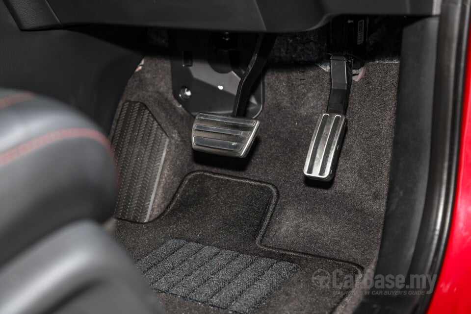 Honda CR-V RY (2023) Interior