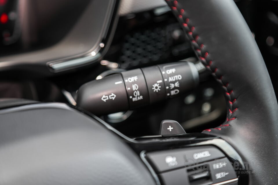 Honda CR-V RY (2023) Interior