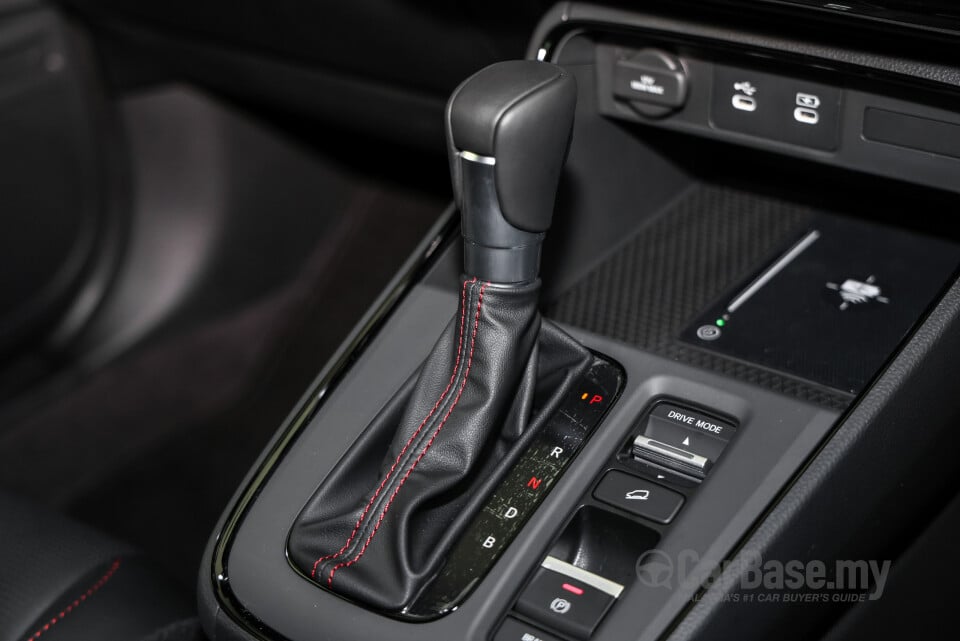 Honda CR-V RY (2023) Interior