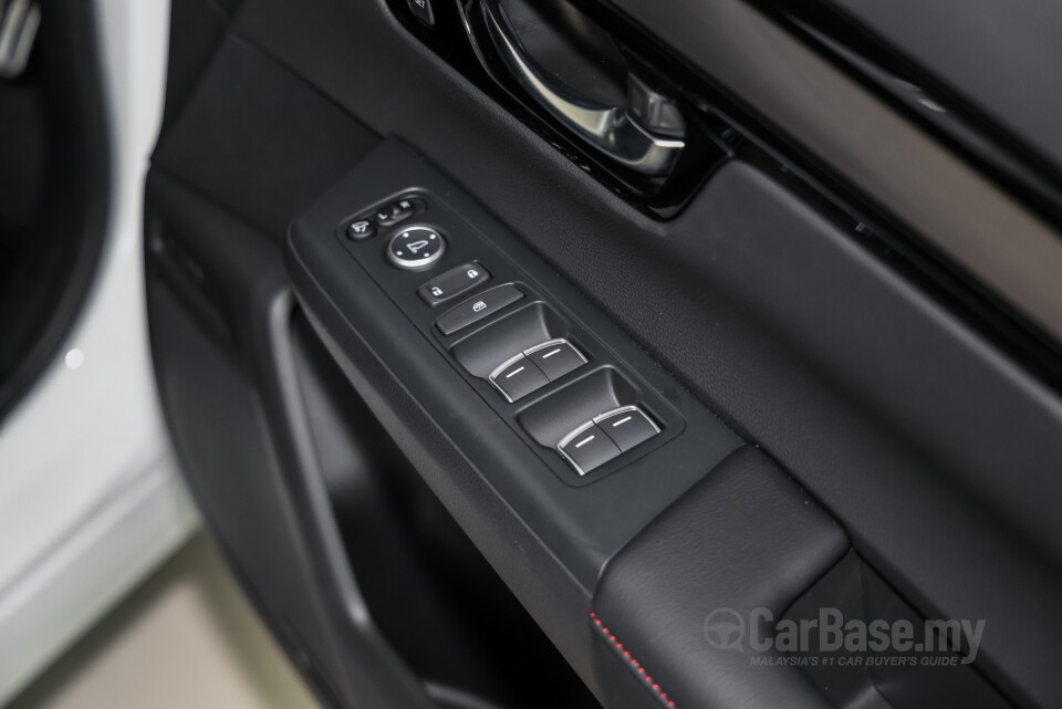 Honda CR-V RY (2023) Interior