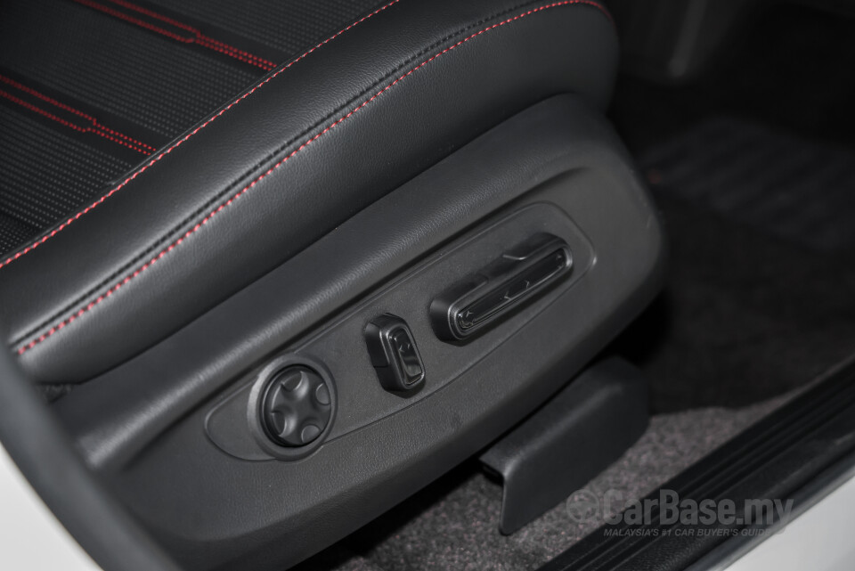 Honda CR-V RY (2023) Interior
