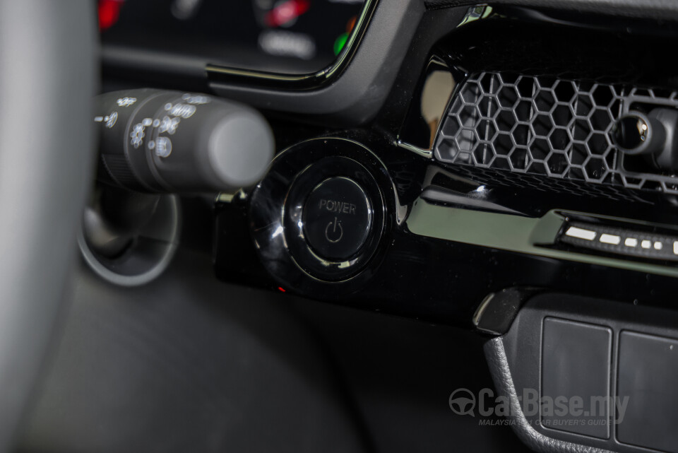 Honda CR-V RY (2023) Interior