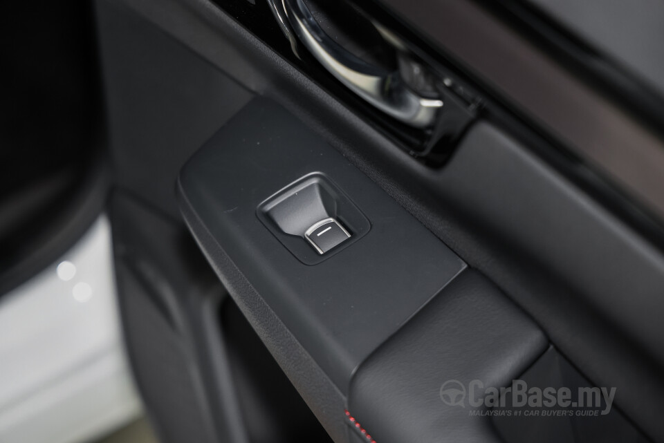 Honda CR-V RY (2023) Interior