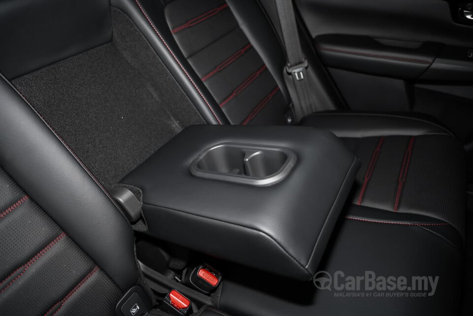 Honda CR-V RY (2023) Interior