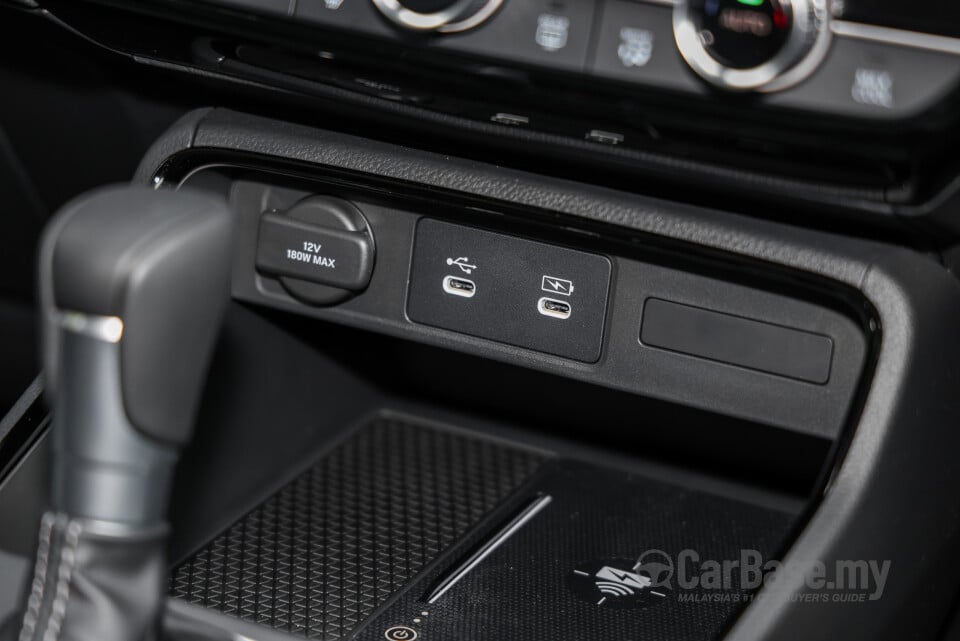 Honda CR-V RY (2023) Interior