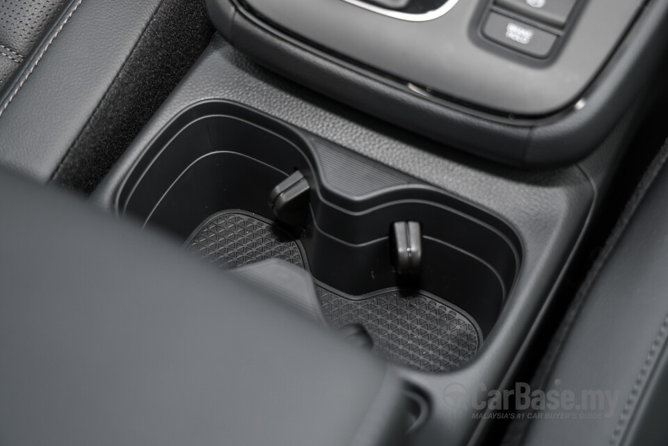Honda CR-V RY (2023) Interior