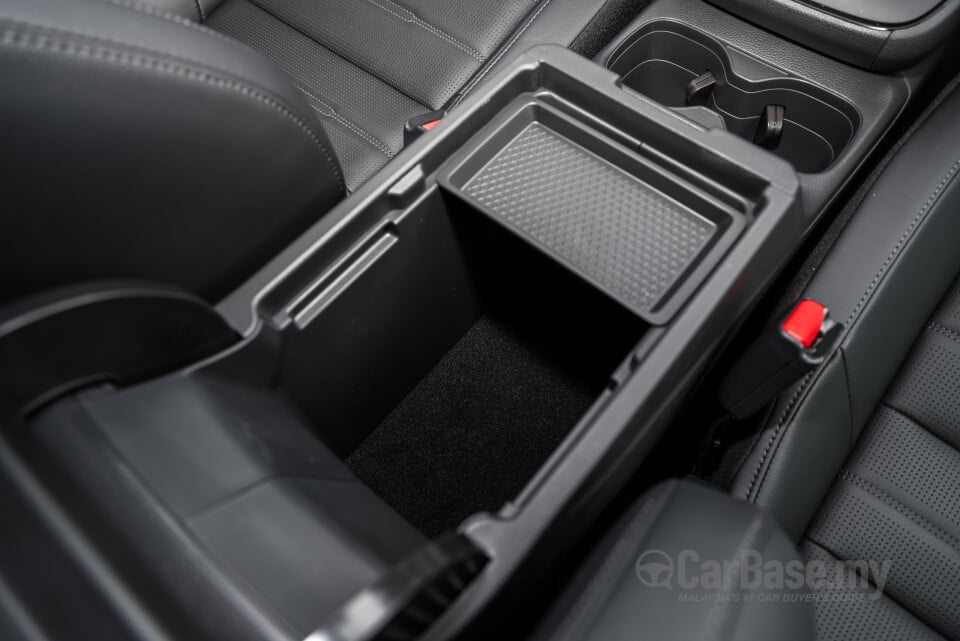 Honda CR-V RY (2023) Interior