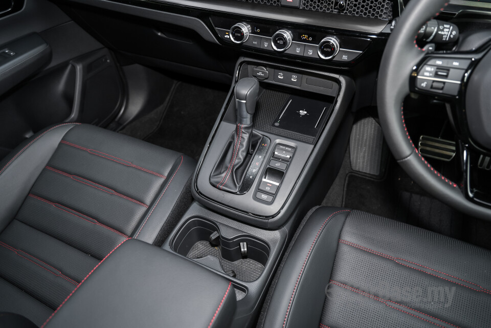 Honda CR-V RY (2023) Interior