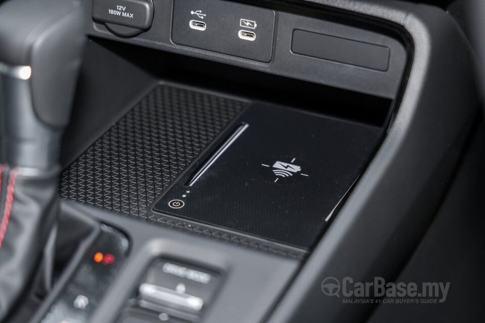 Honda CR-V RY (2023) Interior