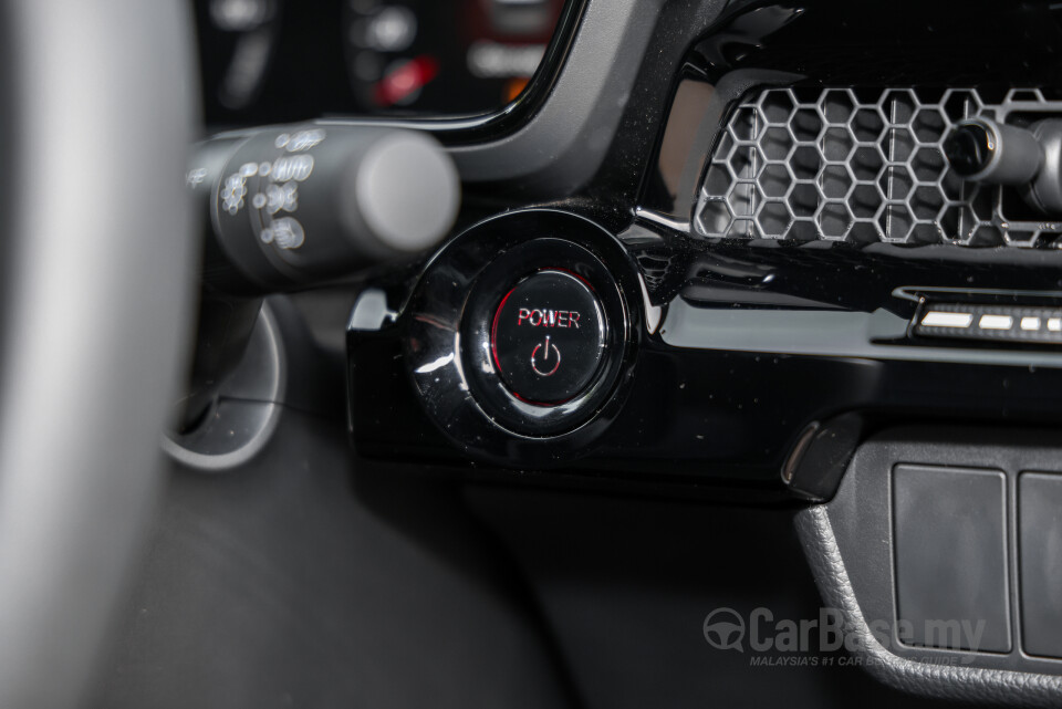 Honda CR-V RY (2023) Interior