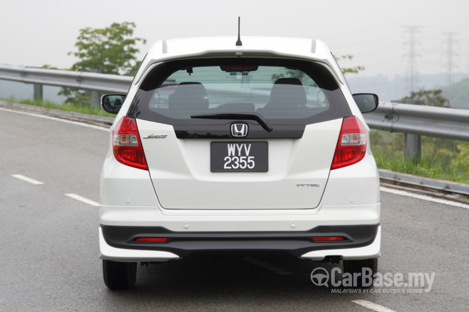 Honda Jazz GE Facelift (2011) Exterior