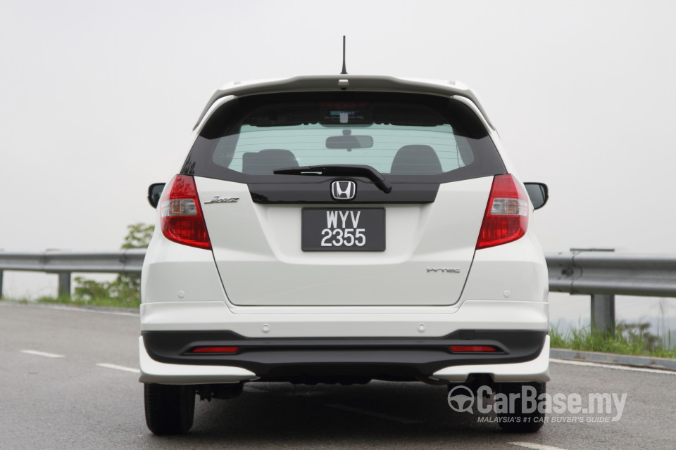 Honda Jazz GE Facelift (2011) Exterior