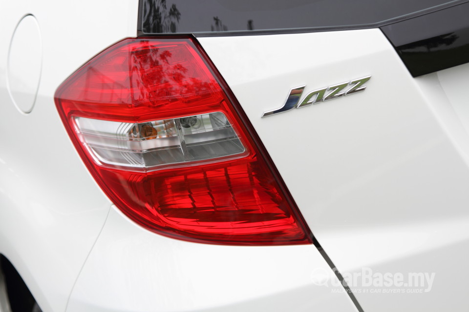 Honda Jazz GE Facelift (2011) Exterior