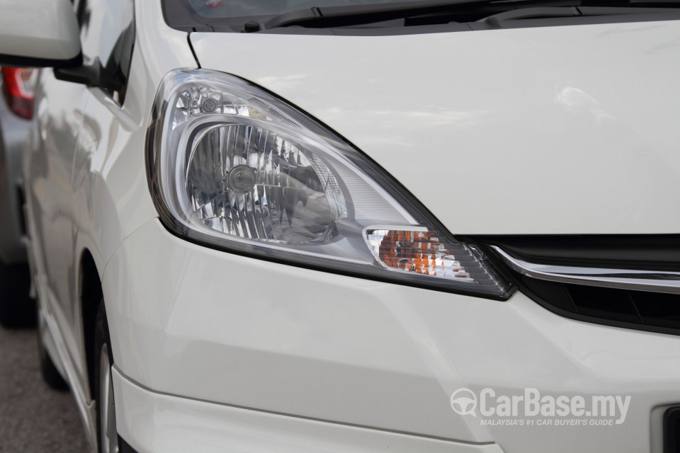 Honda Jazz GE Facelift (2011) Exterior