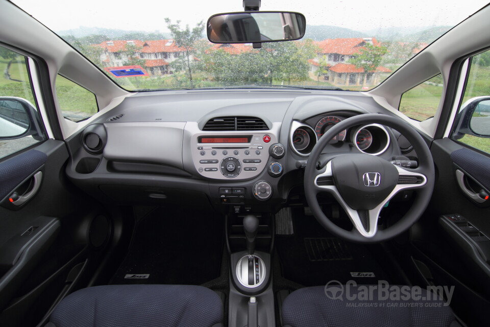 Mercedes-Benz CLS C257 (2018) Interior