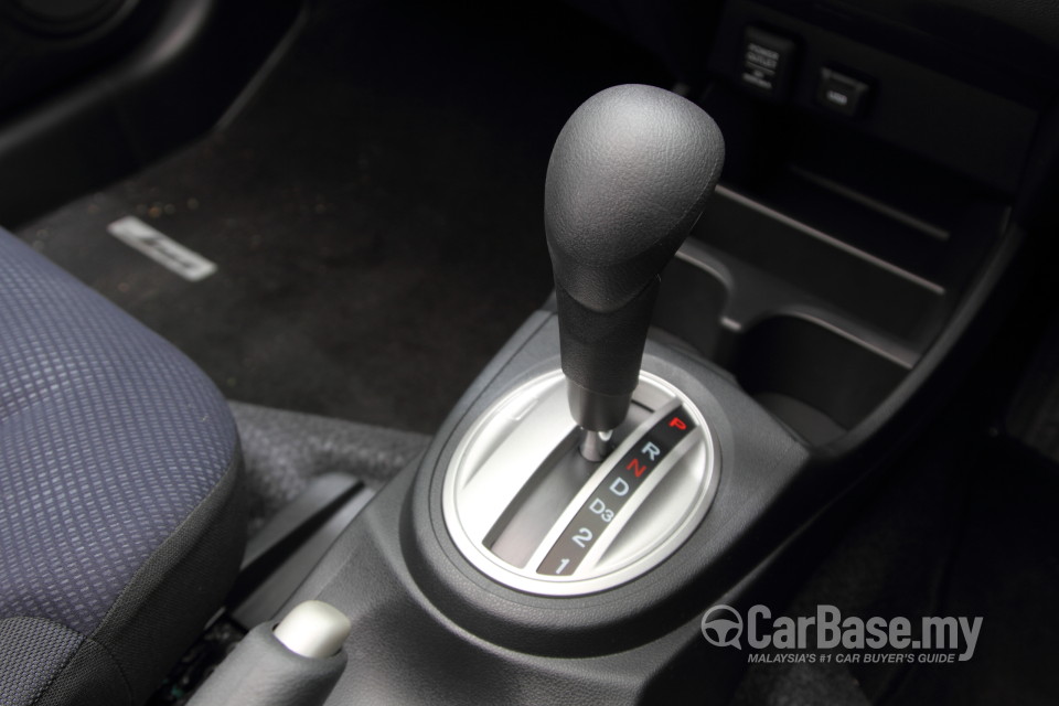 Honda Jazz GE Facelift (2011) Interior