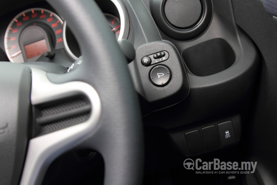Honda Jazz GE Facelift (2011) Interior