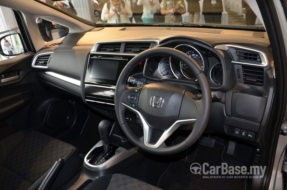 Honda Jazz GK (2014) Interior