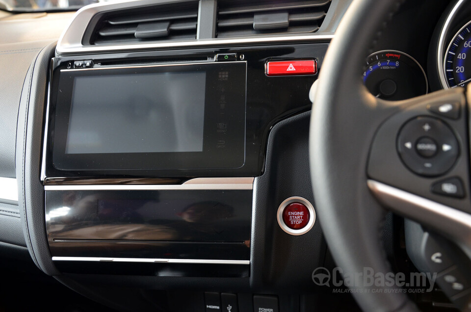 Audi Q5 FY (2019) Interior