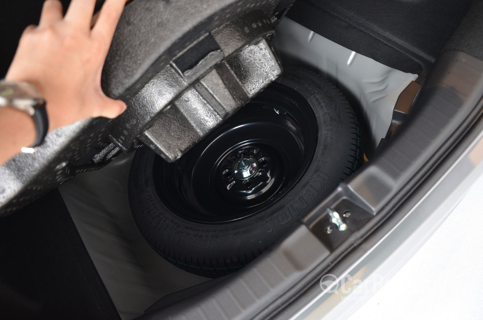 Honda Jazz GK (2014) Interior
