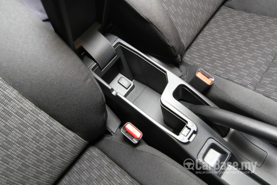 Honda Jazz GK (2014) Interior