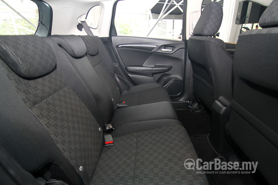 Honda Jazz GK (2014) Interior