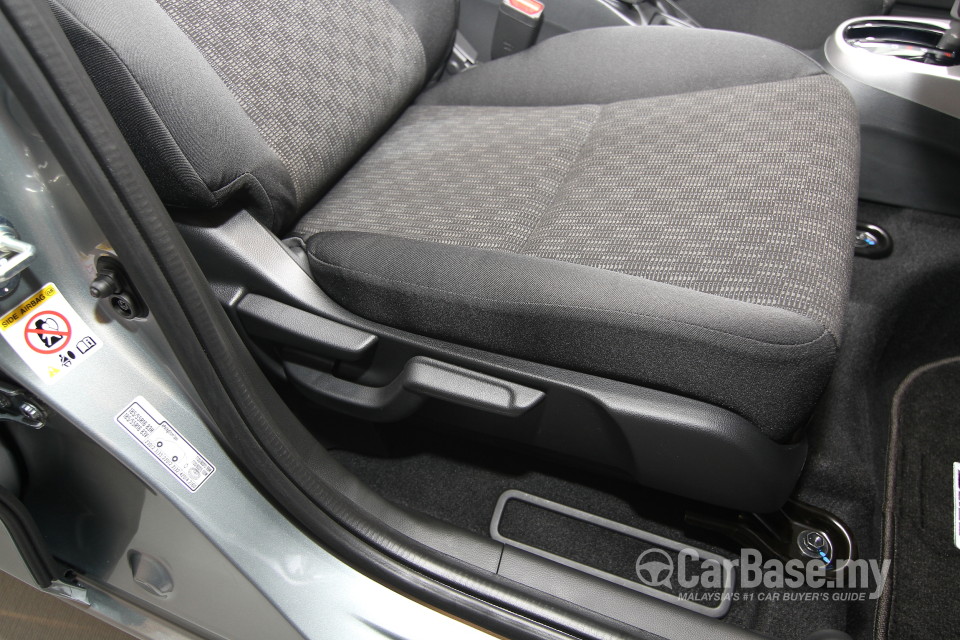 Honda Jazz GK (2014) Interior