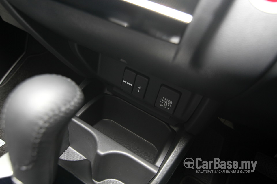 Honda Jazz GK (2014) Interior