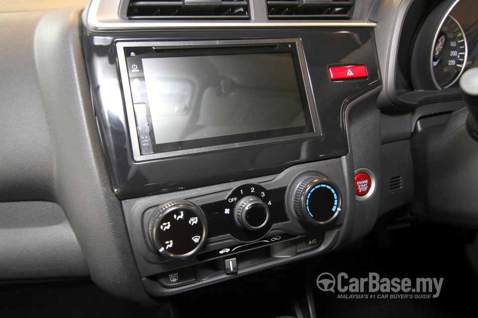 Honda Jazz GK (2014) Interior