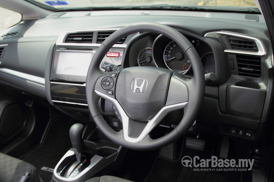Honda Jazz GK (2014) Interior