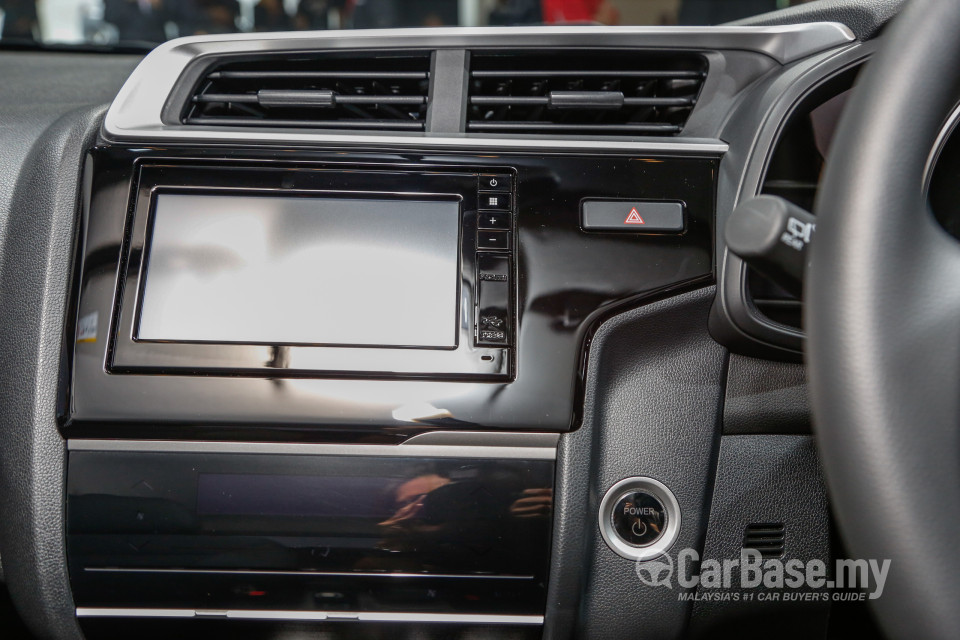 Honda Jazz GK Facelift (2017) Interior