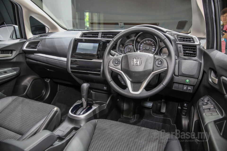 Honda HR-V RU Facelift (2019) Interior