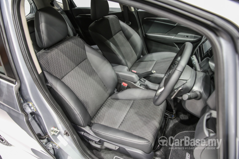 Honda Jazz GK Facelift (2017) Interior
