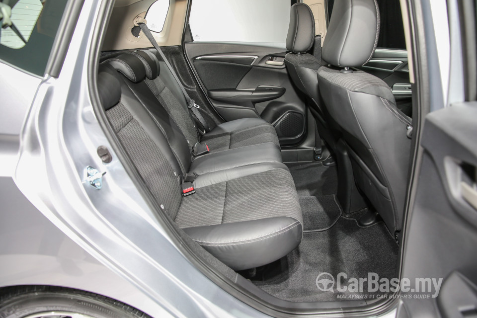 Honda Jazz GK Facelift (2017) Interior