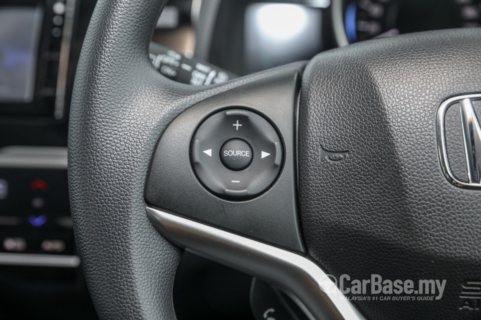Honda Jazz GK Facelift (2017) Interior