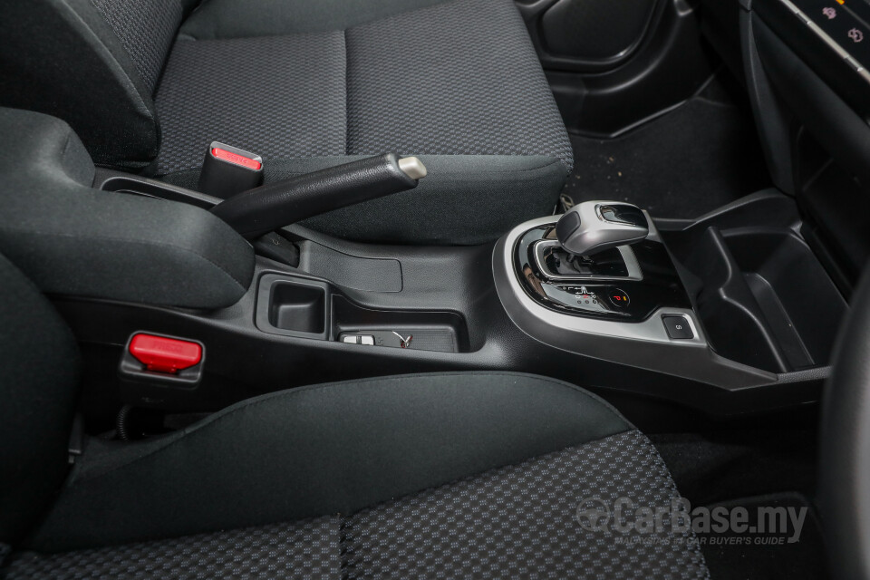 Chevrolet Cruze J300 (2012) Interior