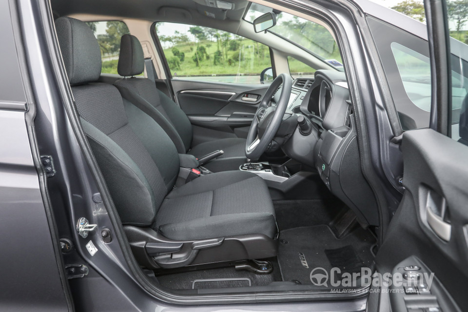 Honda Jazz GK Facelift (2017) Interior