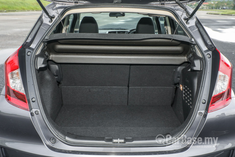 Honda Jazz GK Facelift (2017) Interior