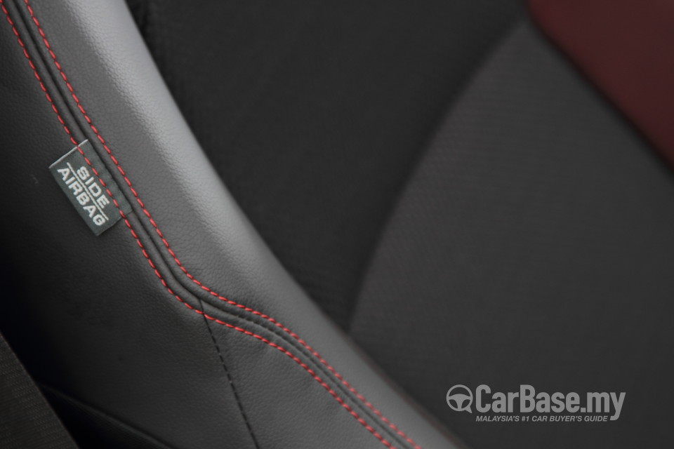 Honda CR-Z ZF1 Facelift (2013) Interior