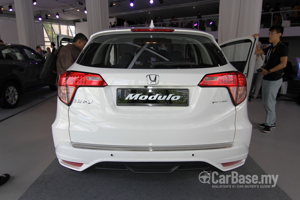 Honda HR-V RU (2015) Exterior