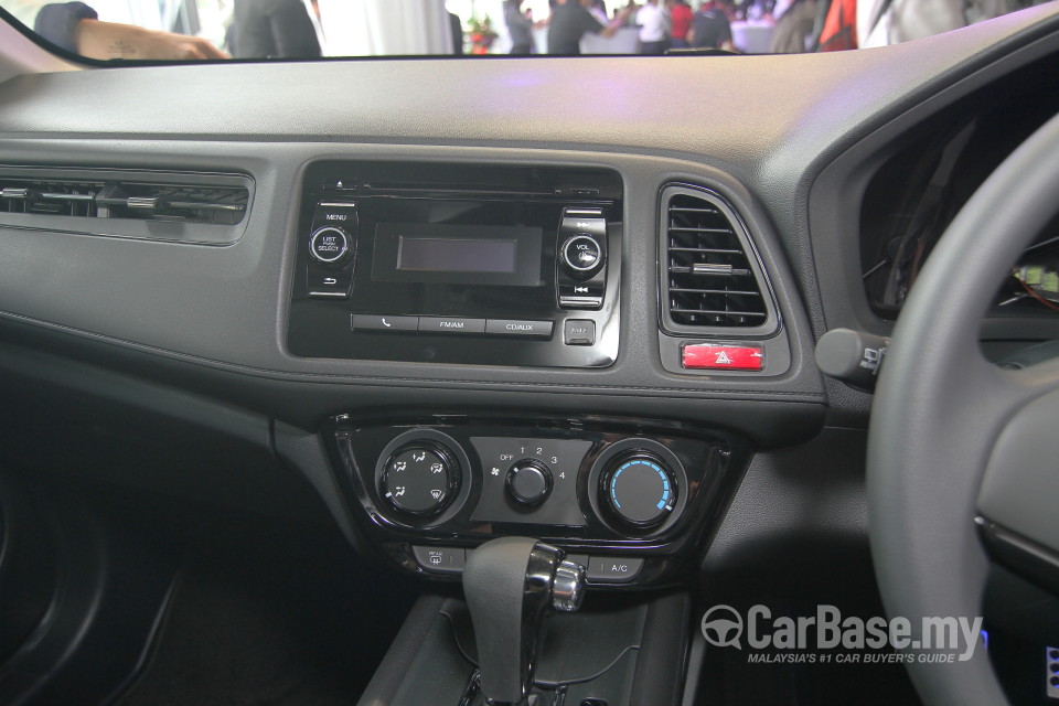 Honda HR-V RU (2015) Interior
