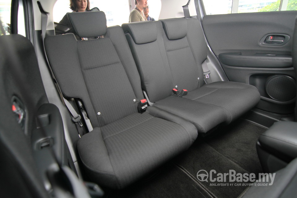 Honda HR-V RU (2015) Interior